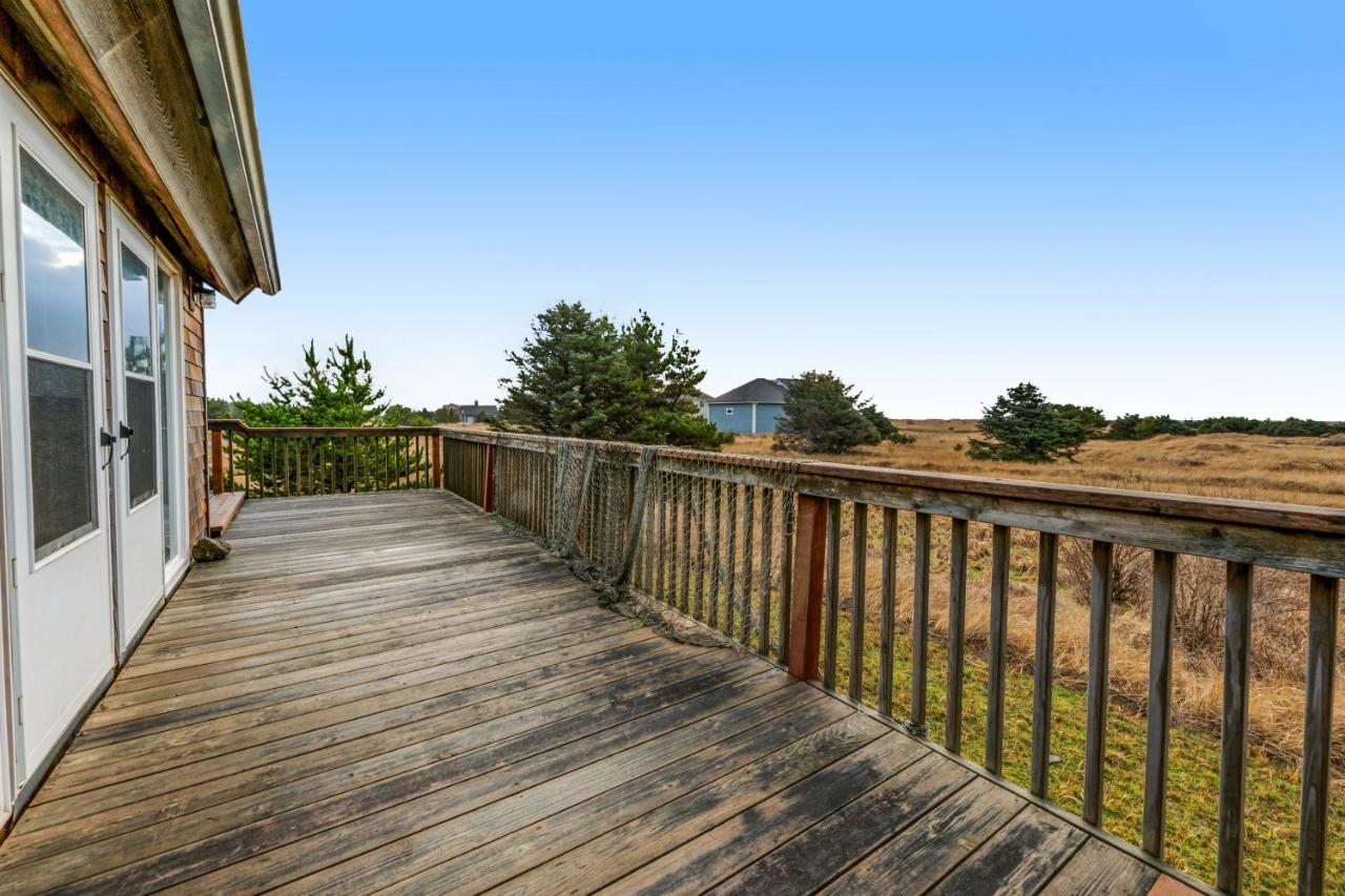 Villa Salt & Seagrass Long Beach Exterior foto